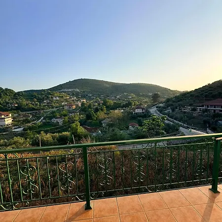 Dimitris House 度假居 *